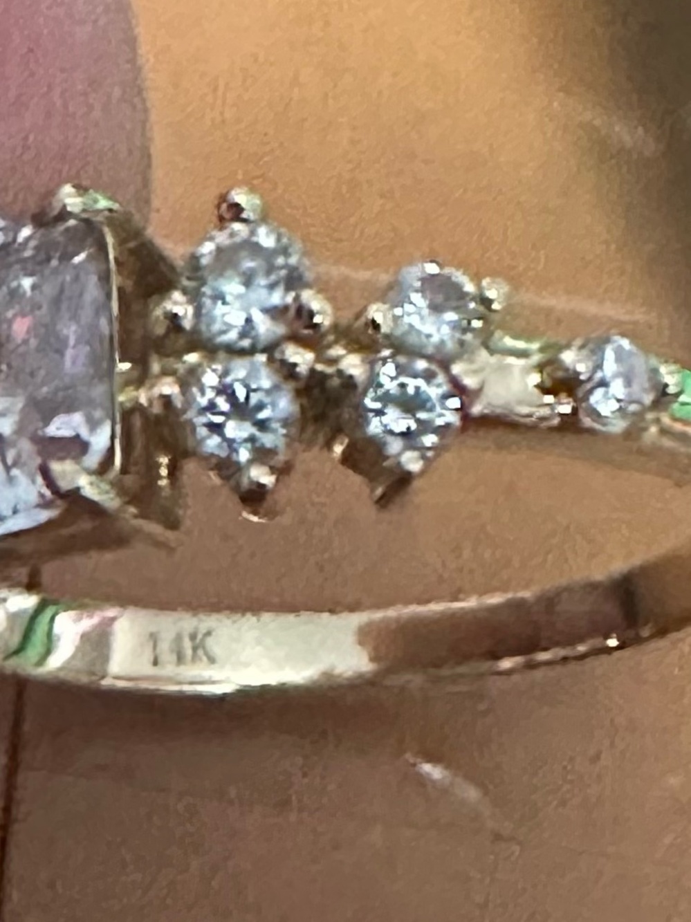 14k yellow gold Cubic Zirconia Engagement Ring - White - Picture 3 of 4